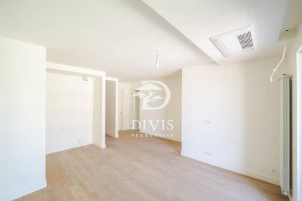 Slika 3 - Omladinskih brigada , Trosoban stan na prodaju, 75m2, 389.250€